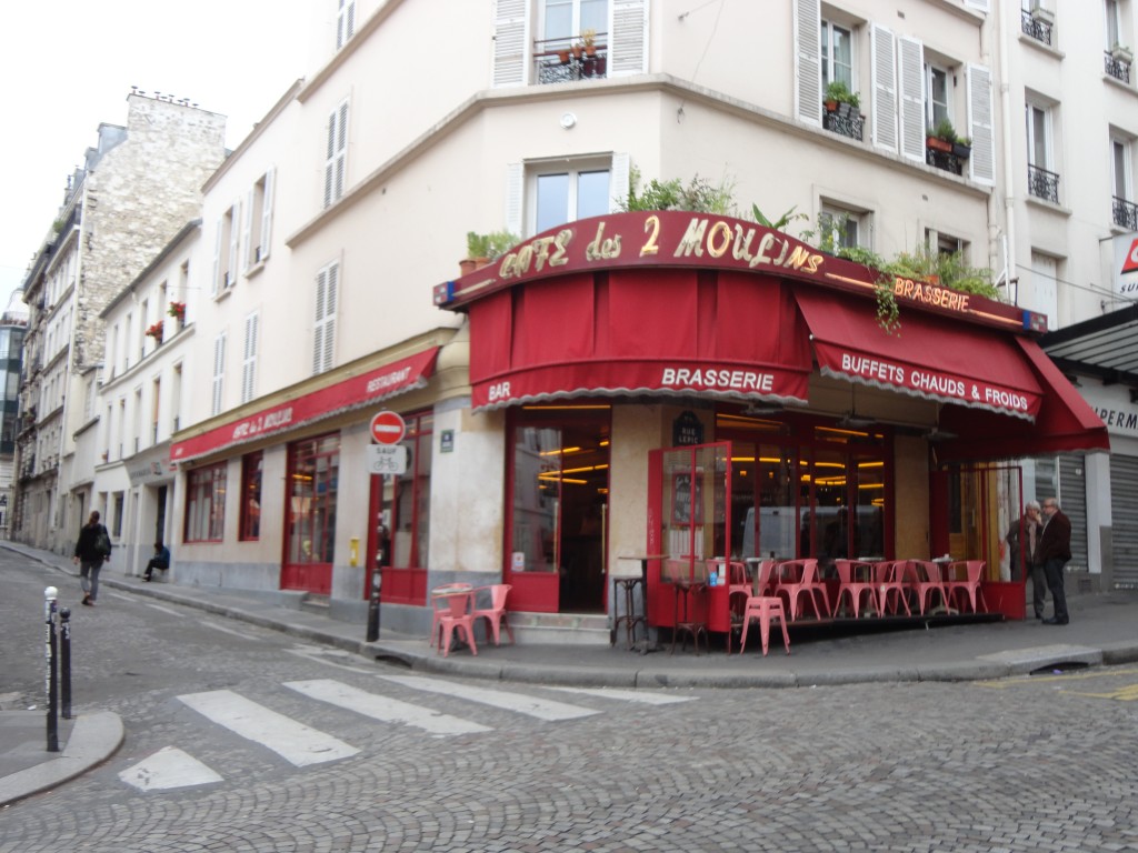 Fachada do café do filme O Fabuloso Destino de Amélie Poulain em Paris / Crédito:Ana Elisa Teixeira