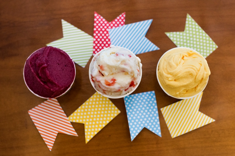 Vinho quente, maçã do amor e curau / Crédito: Igor Garbin